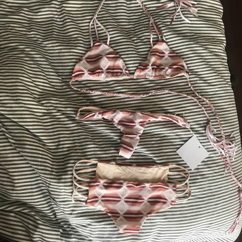 🚫SOLD🚫Tribal ombré thong